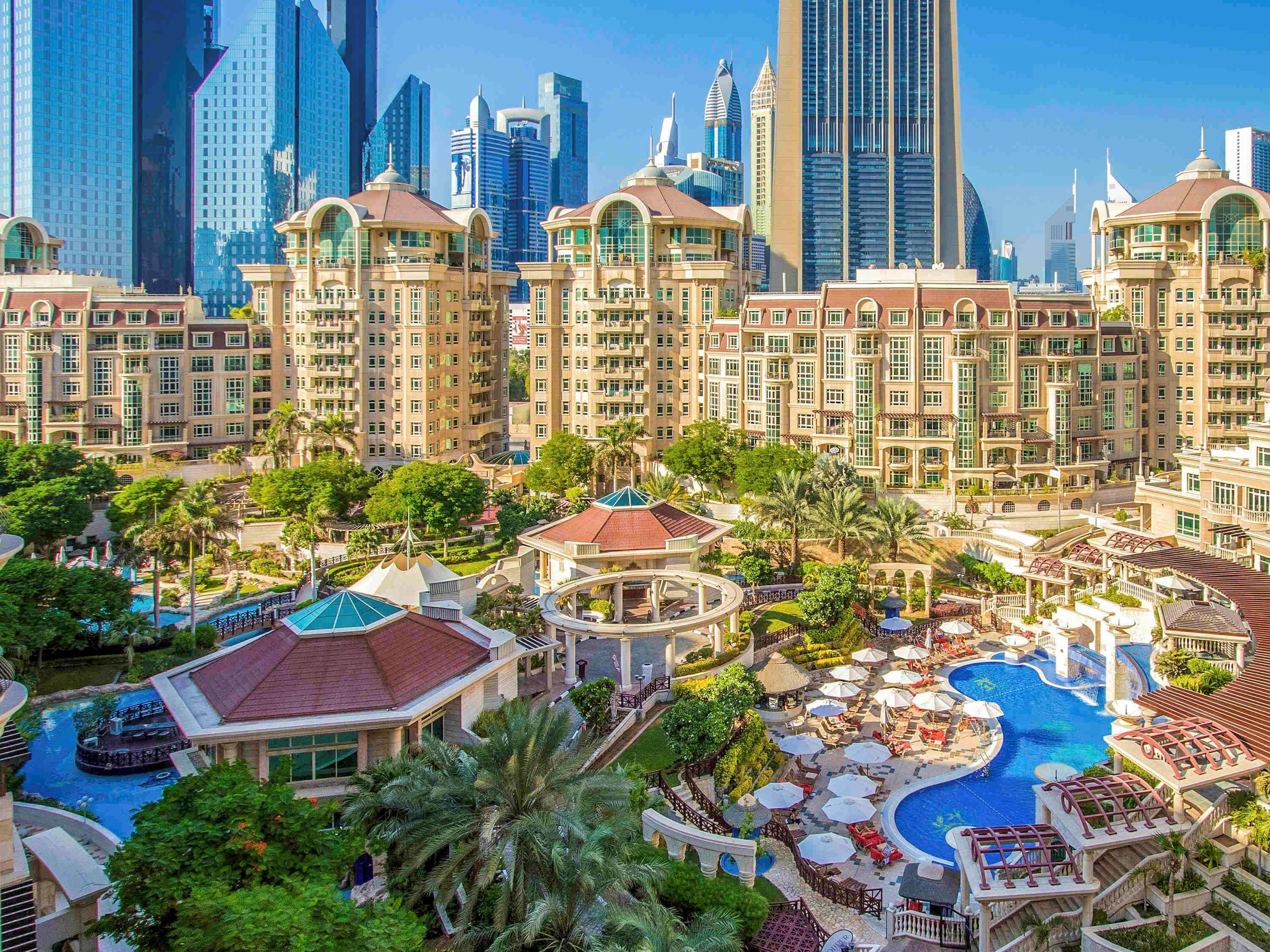 Swissotel Al Murooj Dubai Ngoại thất bức ảnh